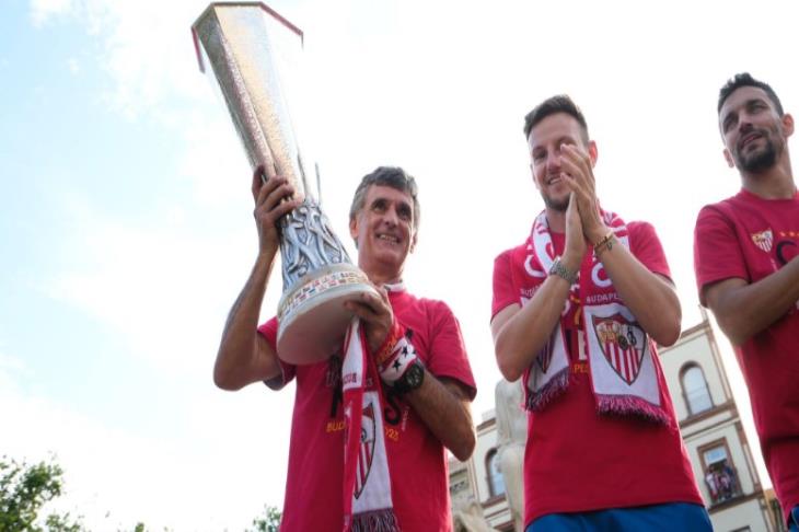 مدرب إشبيلية